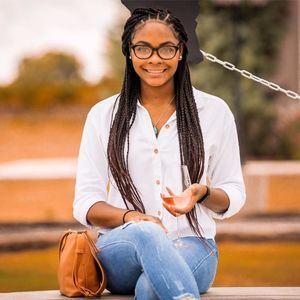 Meet your Posher, Jasmine